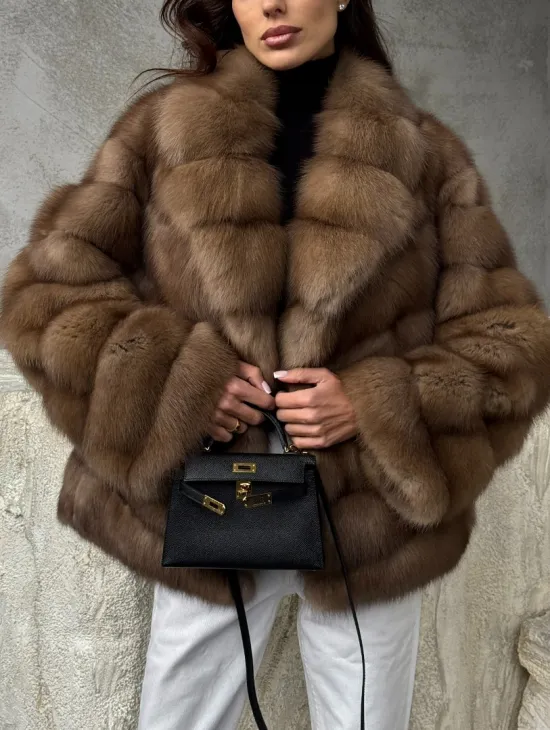 Полушубок из куницы в натуральном бежевом цвете