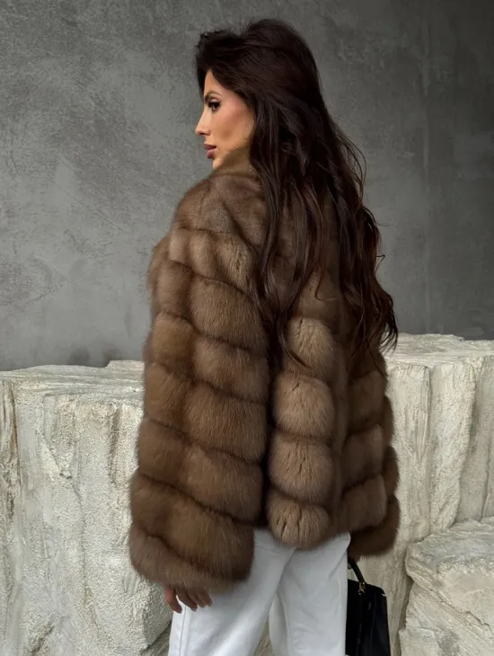 Полушубок из куницы в натуральном бежевом цвете