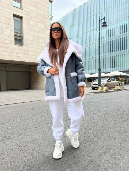 Двухсторонняя шубка - дубленка из натуральной шерсти