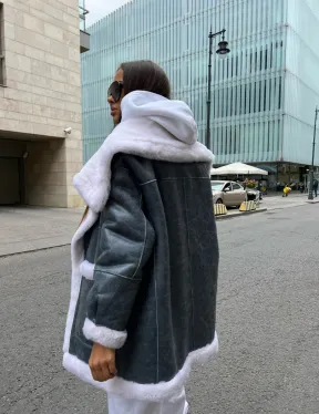 Двухсторонняя шубка - дубленка из натуральной шерсти