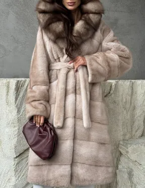 Норковая шуба с капюшоном из 