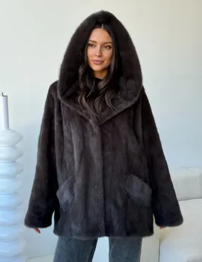 Норковый полушубок с капюшоном