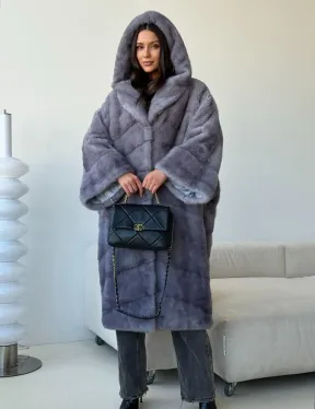 Голубая норковая шуба с капюшоном oversize