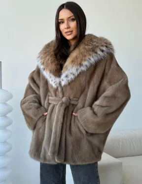 Норка - шуба летучая мышь с капюшоном рысь