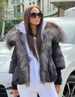 Пуховик с воротником из чернобурой лисы
