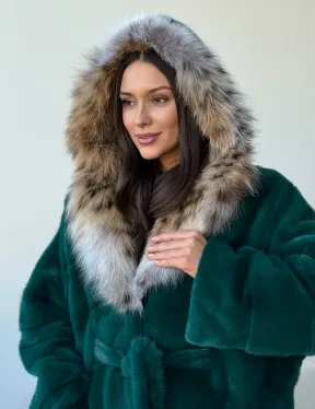 Норковая шуба с капюшоном из рыси