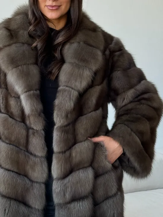 Длинная шуба из соболя