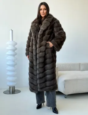 Длинная шуба из соболя