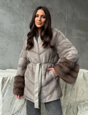 Норковое полупальто с меховыми манжетами из куницы