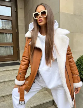 Женская дубленка авиатор в цвете виски