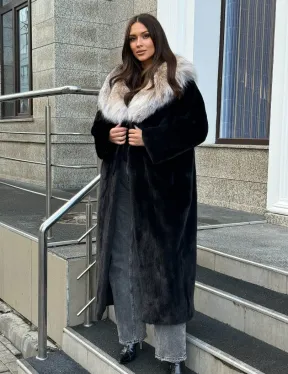Черная норковая шуба с капюшоном из рыси