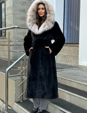 Черная норковая шуба с капюшоном из рыси