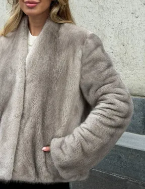 Короткий норковый жакет