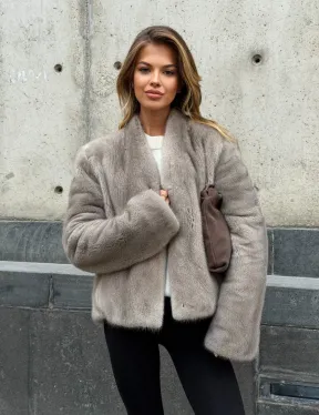 Короткий норковый жакет