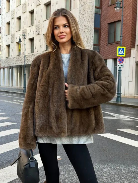 Короткий норковый жакет - цвет соболь