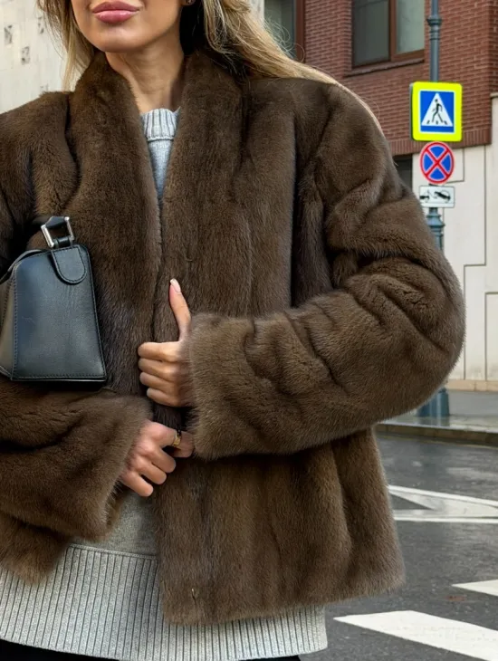 Короткий норковый жакет - цвет соболь