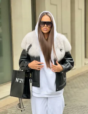 Дубленка из натуральной кожи с воротником из финского песца