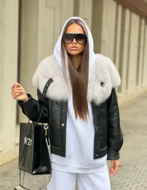 Дубленка из натуральной кожи с воротником из финского песца