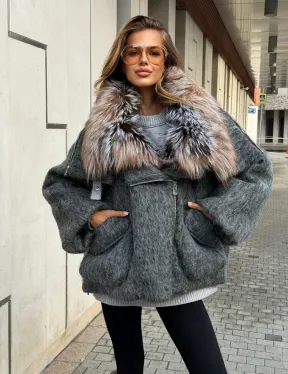 Шерстяная куртка - пуховик с мехом лисы