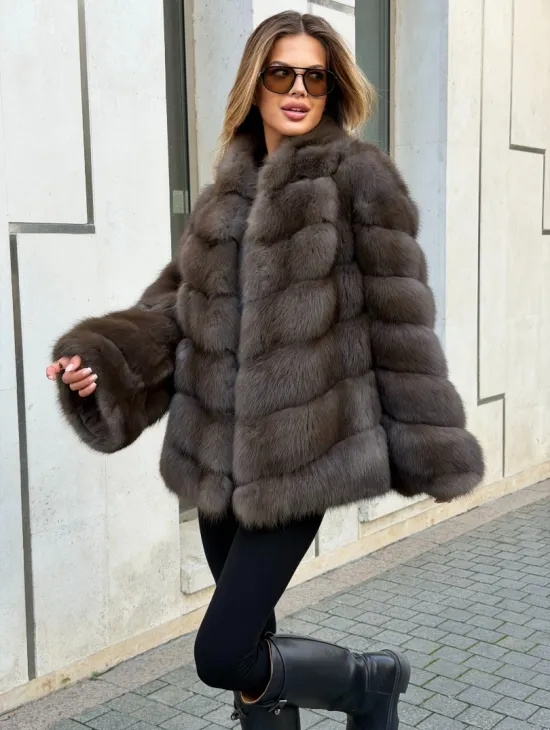 Шуба из куницы в цвете соболь - рукава косичкой