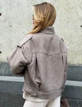 Зимняя дубленка - бомбер