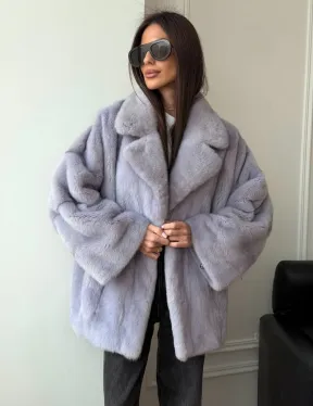 Шуба из норки короткая с английским воротником