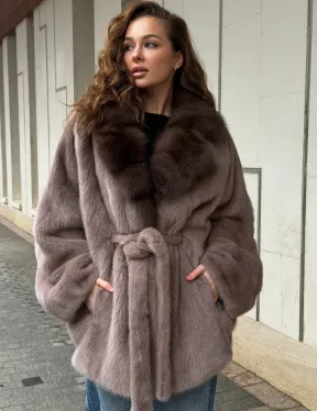 Норковая шуба летучка - воротник куница