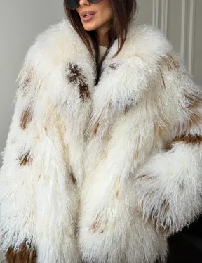 Шуба из ламы бело-коричневая