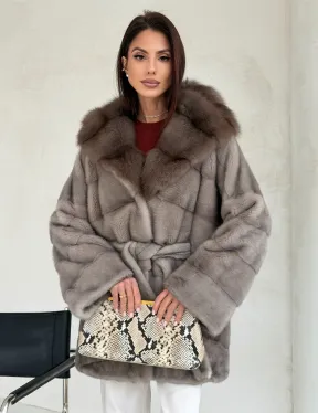 Серый норковый полушубок - капюшон куница