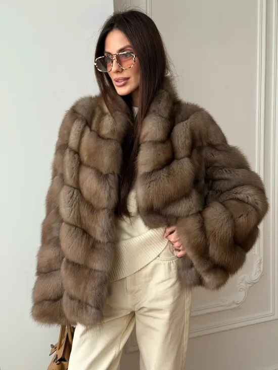 Шуба из меха куницы - рукава косичкой