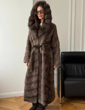 Шуба-кимоно с капюшоном куница