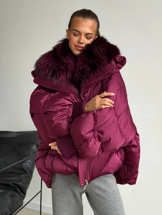 Пуховик с мехом чернобурки