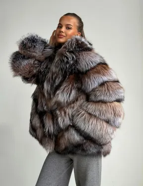 Шуба из меха лисы блюфрост