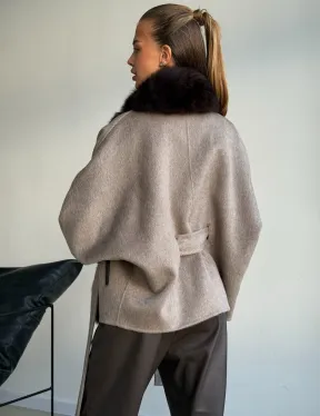 Пальто с мехом финского песца