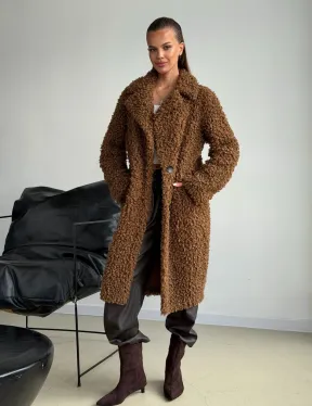 Коричневая двухсторонняя дубленка из экомеха