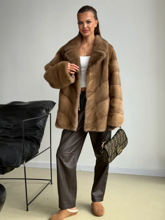 Норковый полушубок - английский воротник