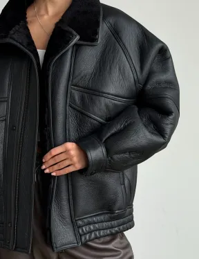 Черная натуральная дубленка из овчины