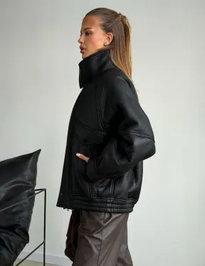 Черная натуральная дубленка из овчины