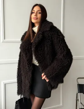 Коричневая дубленка из меха Тиградо