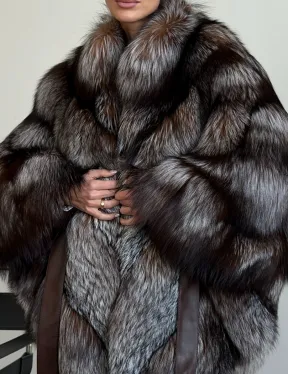 Шуба из лисы - летучая мышь