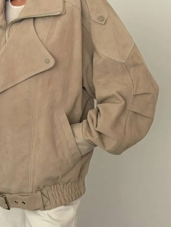 Современная куртка из замшевой кожи