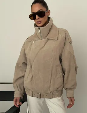 Современная куртка из замшевой кожи