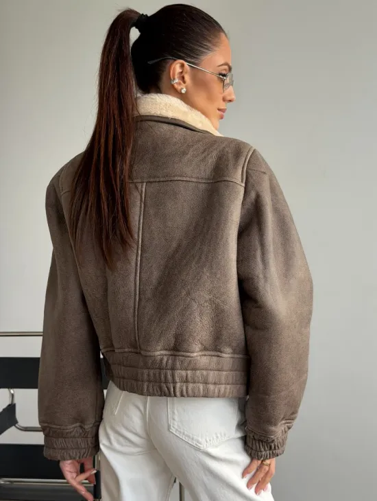 Короткая дубленка - воротник шаль