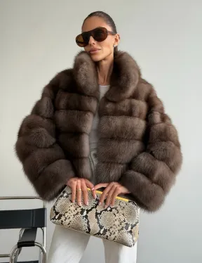 Короткая шуба из куницы - цвет трюфель