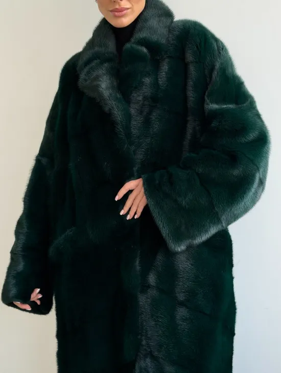 Зеленая норковая шуба - английский воротник