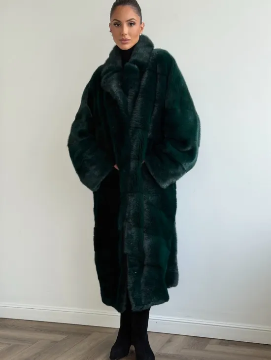 Зеленая норковая шуба - английский воротник