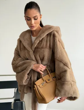 Норка пастель с капюшоном - летучая мышь