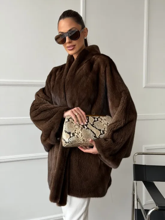 Норковый полушубок с меховым поясом - Летучая мышь