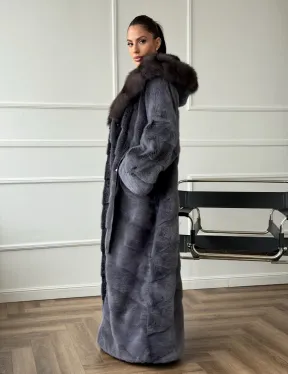 Длинная норковая шуба в пол с капюшоном куница