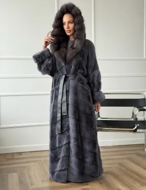 Длинная норковая шуба в пол с капюшоном куница